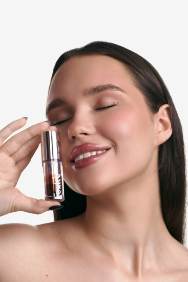 ZOLA Блиск для губ SWIRL LIP GLOSS BROWNIE. -  №5 