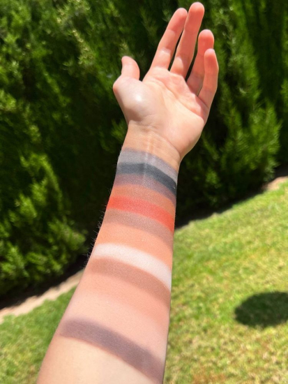 CTR GROUP палетка тіней Eye Shadow Palette Barocco, 12*2.5g. - фото №3 