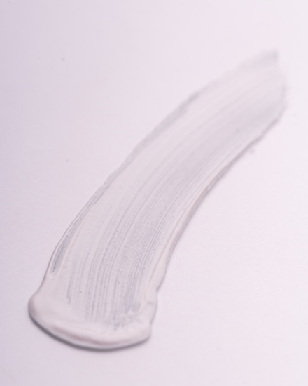 ZOLA x Valentina Lelyukh Рідкі тіні для повік Silky Matte Tint 02 Moonlight - фото №3 